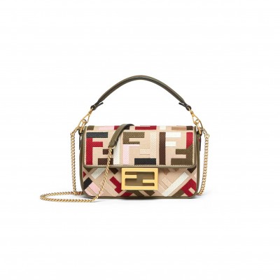 FENDI BAGUETTE MINI 8BS017ANH4F1Q6O (20*15*3cm)